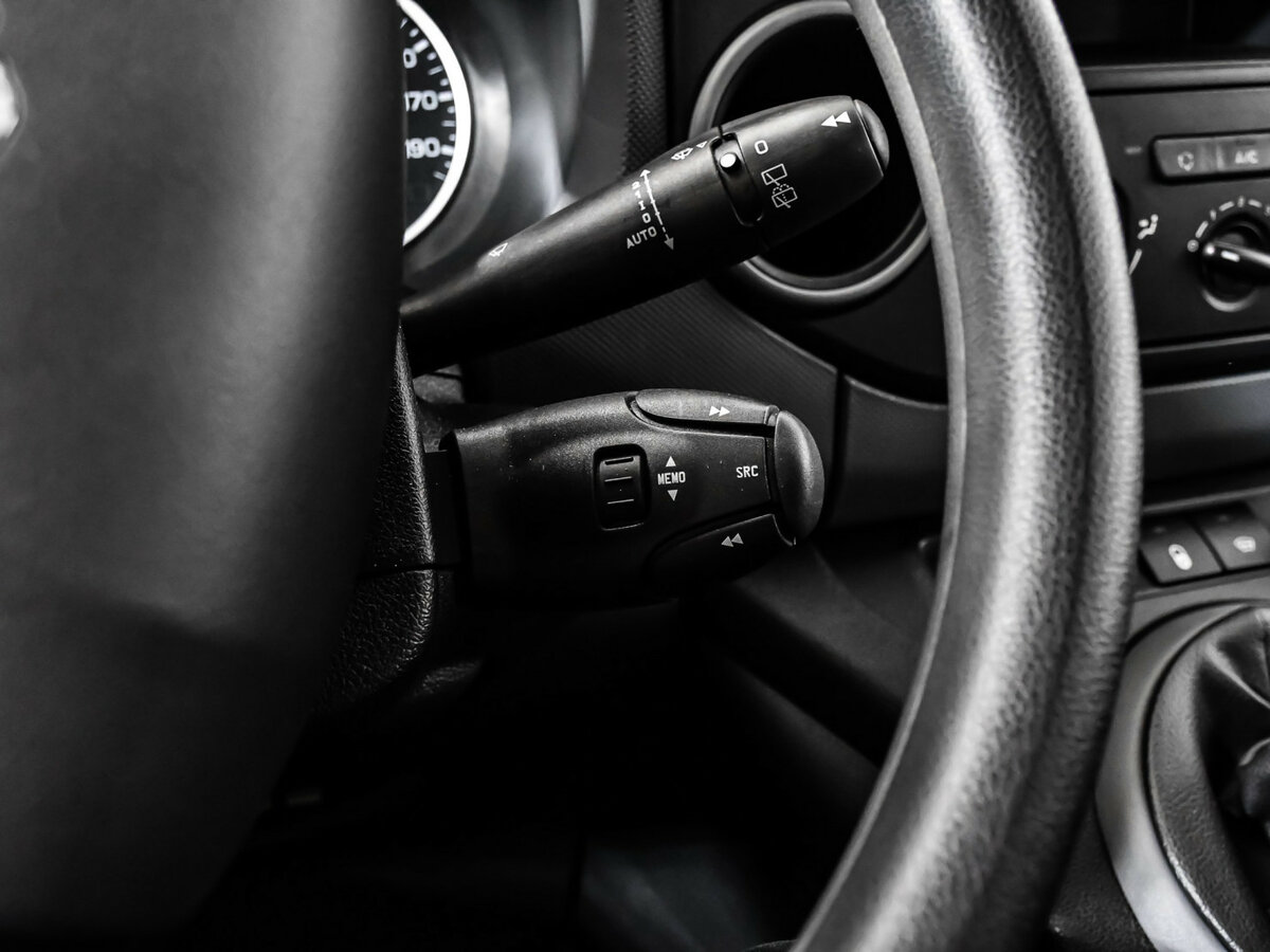 Купить Peugeot Partner Crossway II Рестайлинг 2, 2021, 16 000 км, фото №14