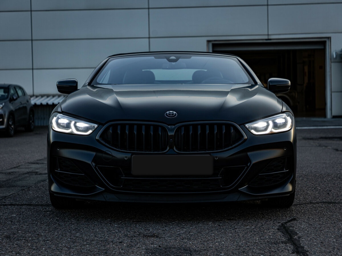 BMW 8 серии