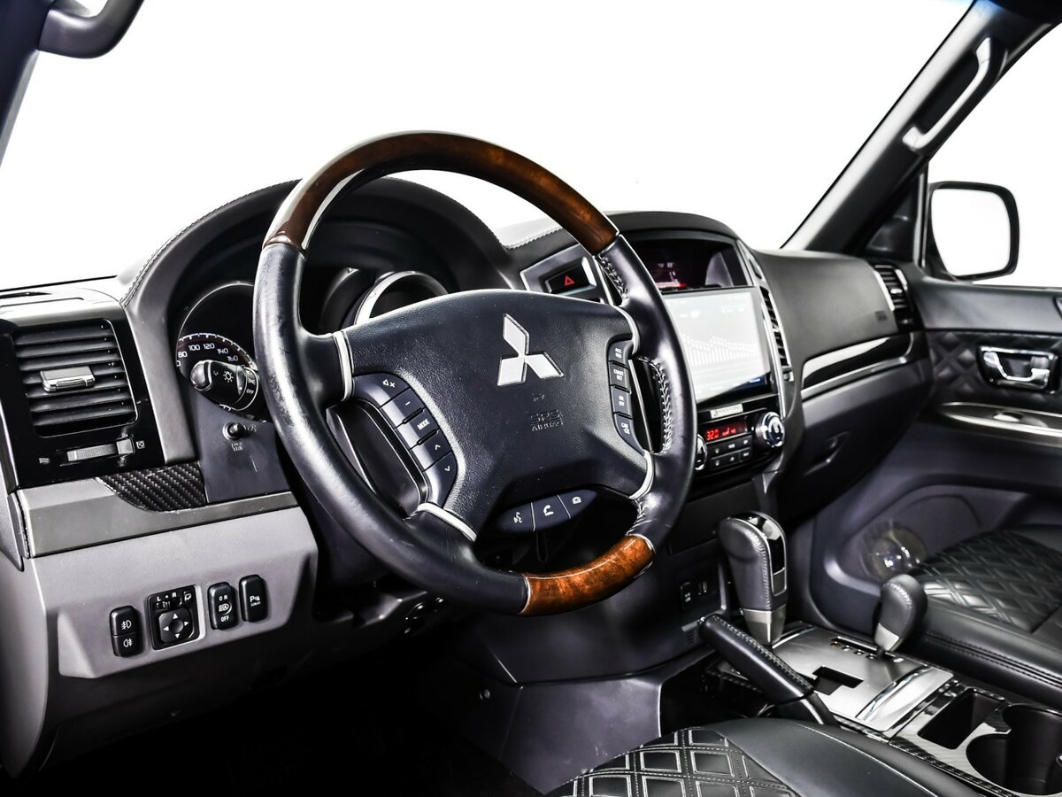 Купить Mitsubishi Pajero IV Рестайлинг 2, 2019, 61 709 км, фото №11