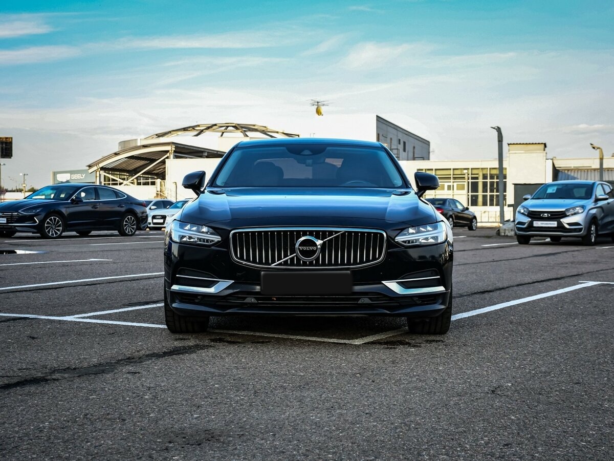 Volvo S90