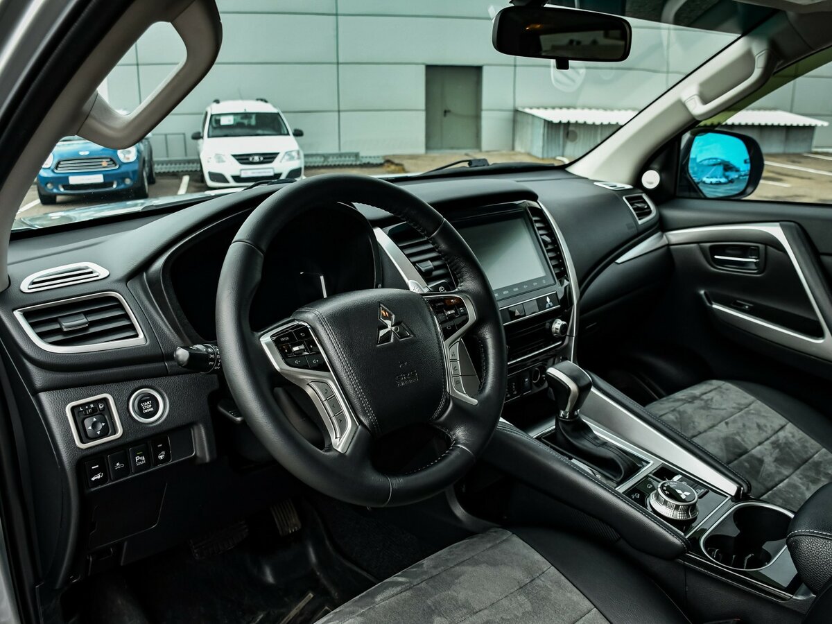 Купить Mitsubishi Montero Sport III Рестайлинг, 2022, 105 360 км, фото №11