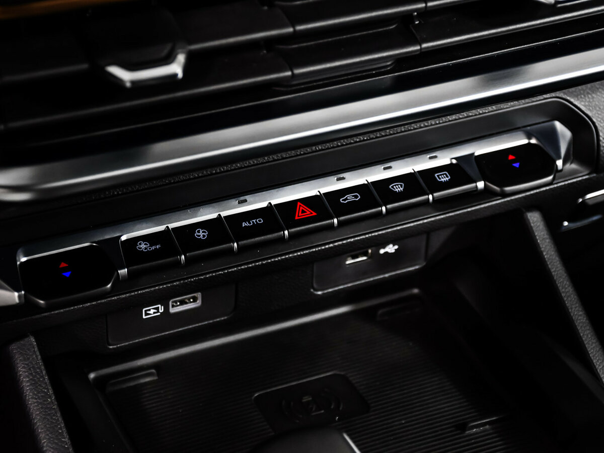 Купить Geely Okavango I Рестайлинг, 2024, 30 395 км, фото №17