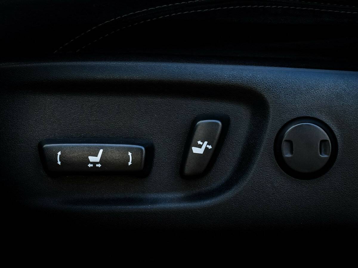 Купить Toyota Land Cruiser Prado 150 Series Рестайлинг 1, 2014, 251 775 км, фото №15