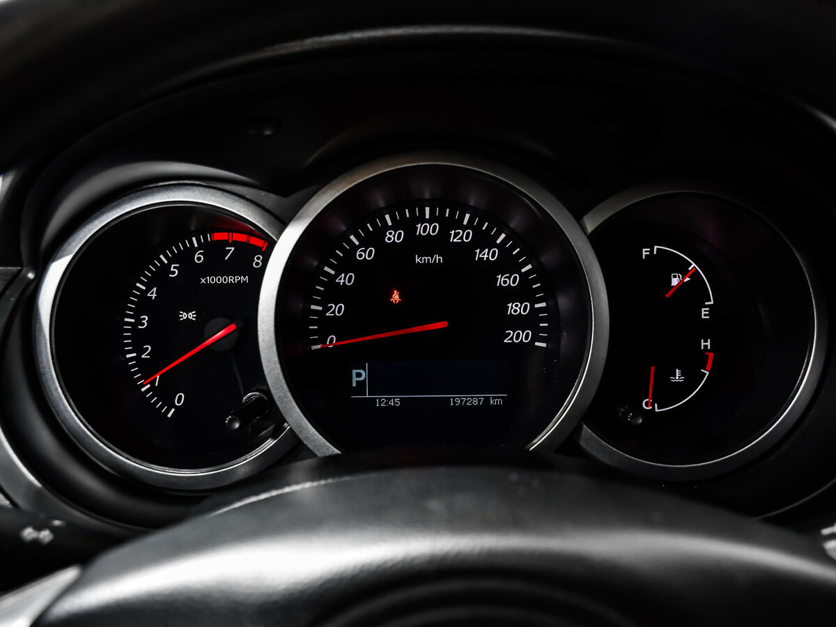 Купить Suzuki Grand Vitara II Рестайлинг, 2010, 197 285 км, фото №9