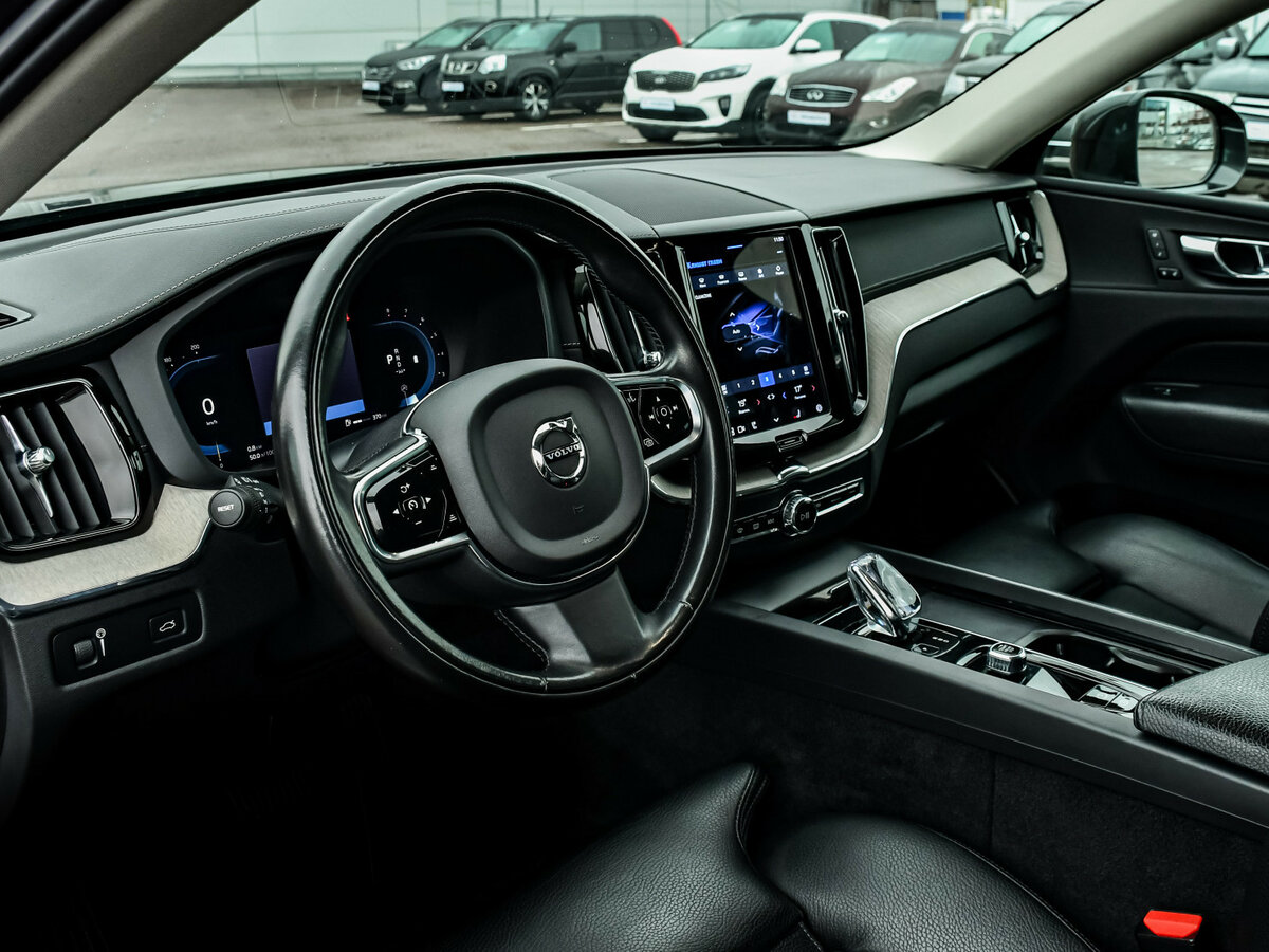Купить Volvo XC60 II Рестайлинг, 2021, 82 000 км, фото №11