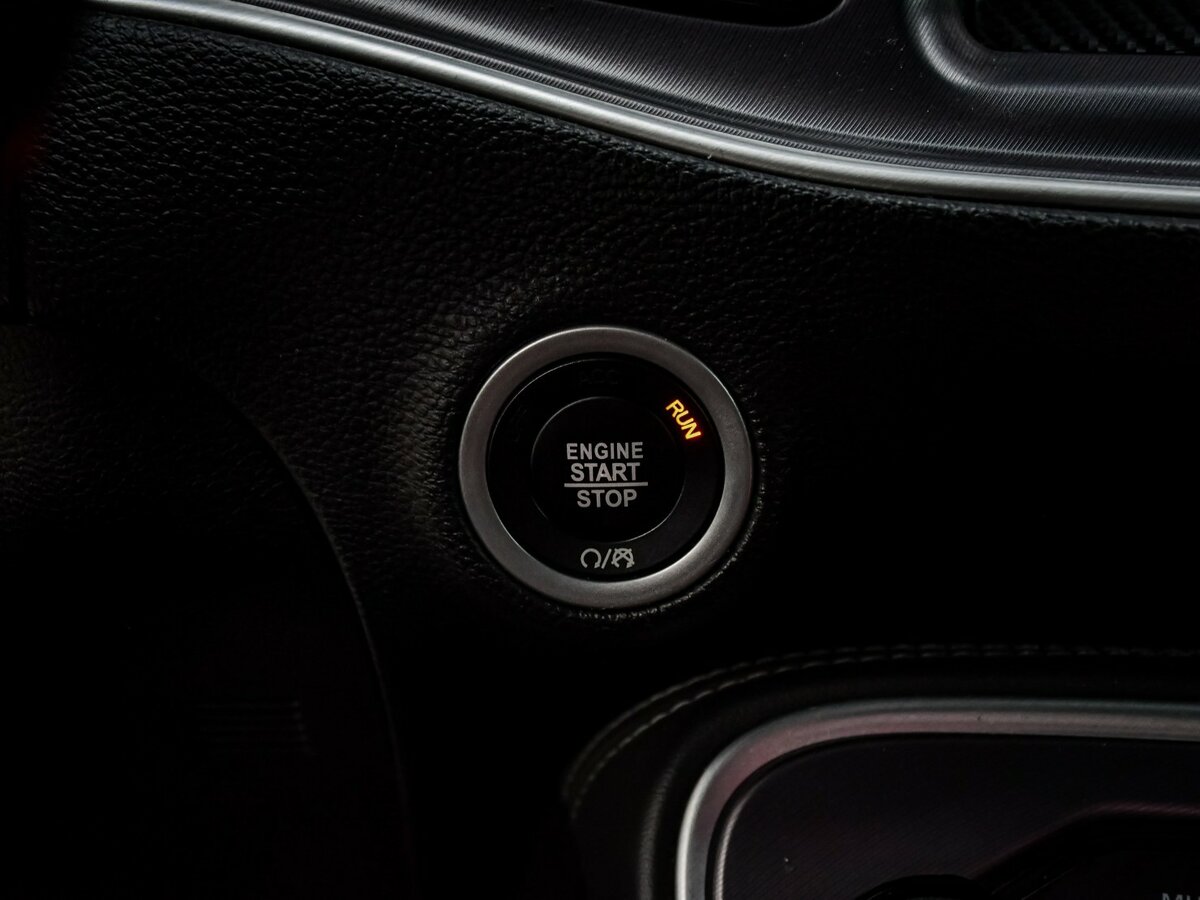 Купить Dodge Challenger III Рестайлинг 2, 2020, 65 190 км, фото №14