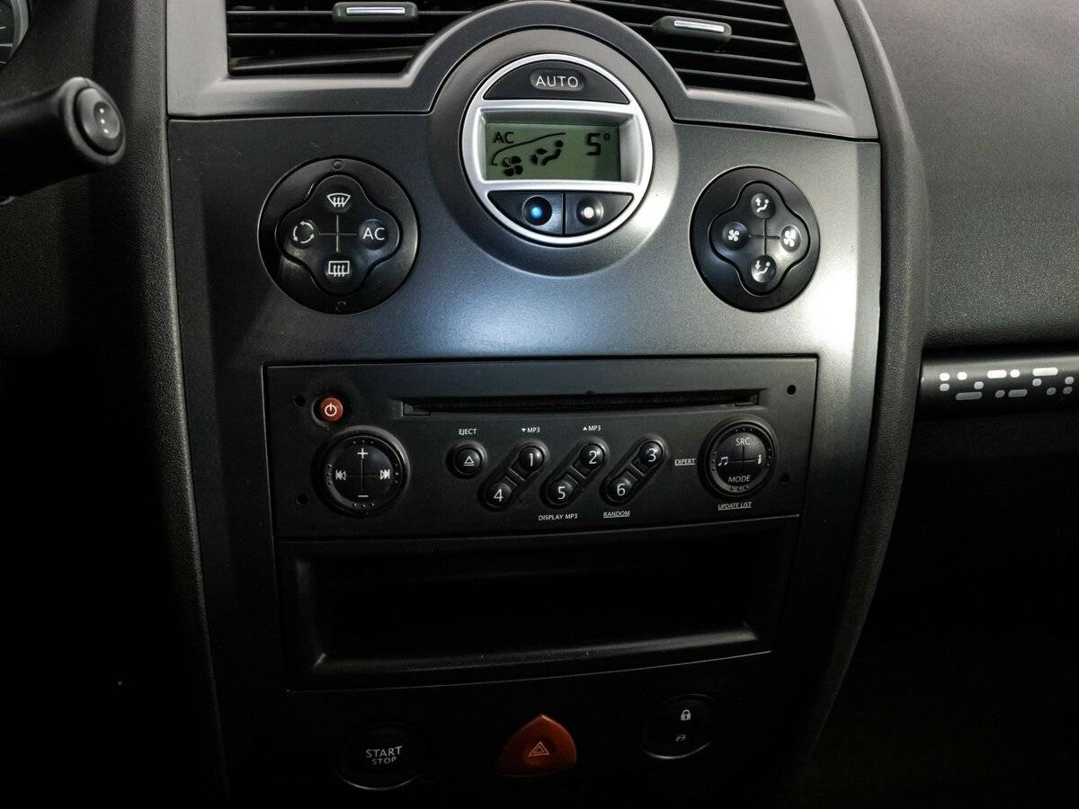 Купить Renault Megane II Рестайлинг, 2008, 217 000 км, фото №11