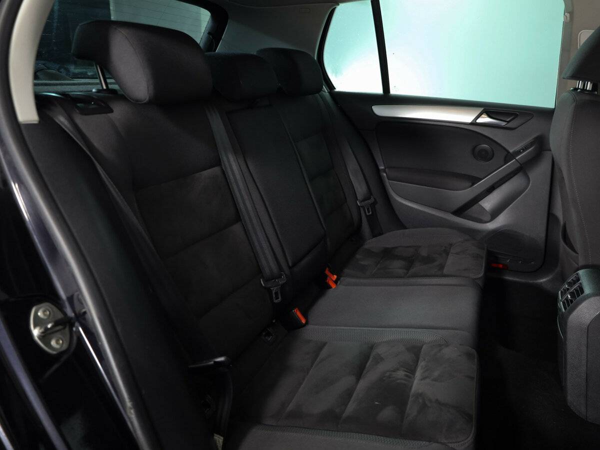 Купить Volkswagen Golf VI, 2009, 293 892 км, фото №9
