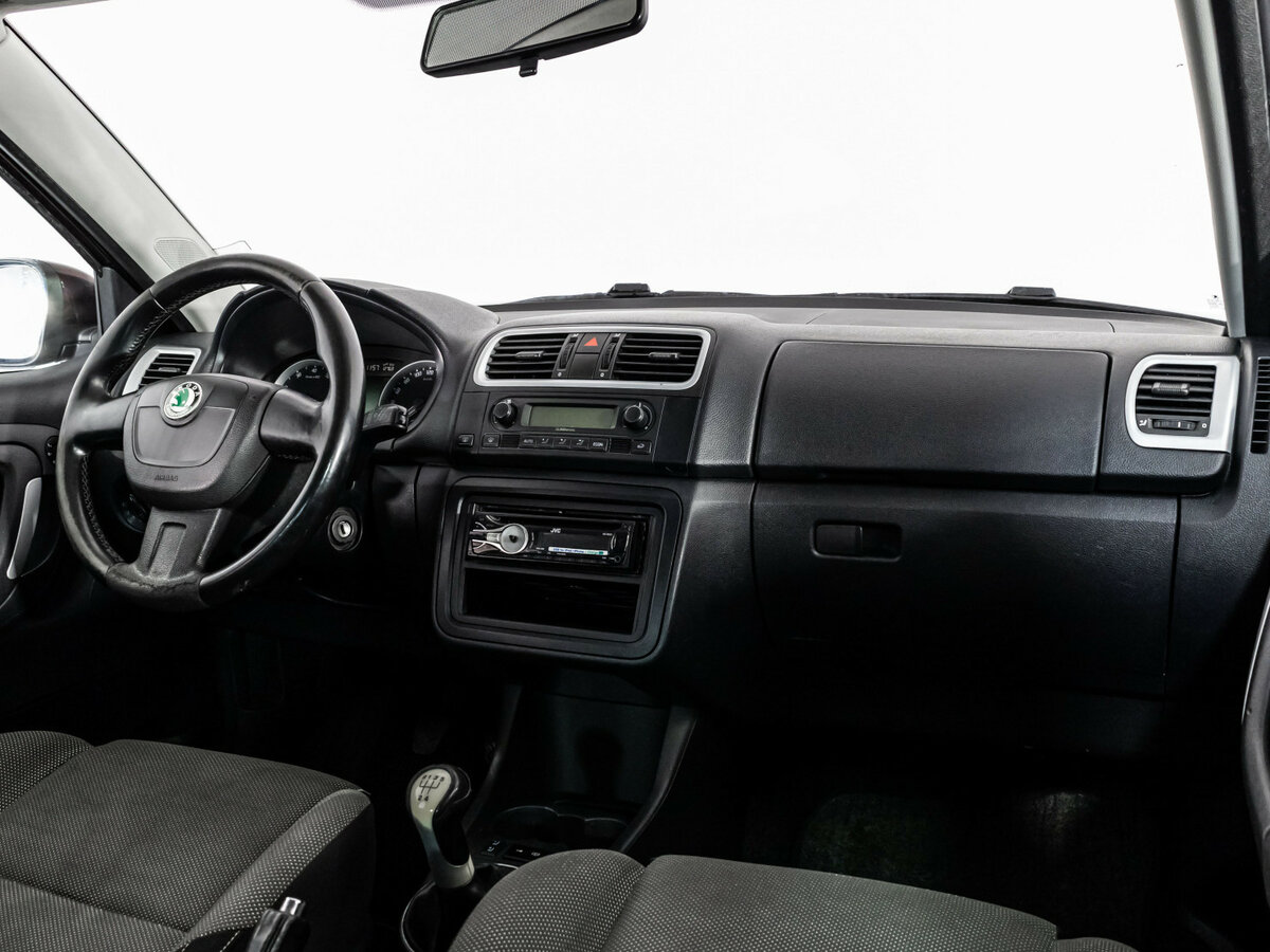 Купить Skoda Fabia II, 2010, 221 631 км, фото №9