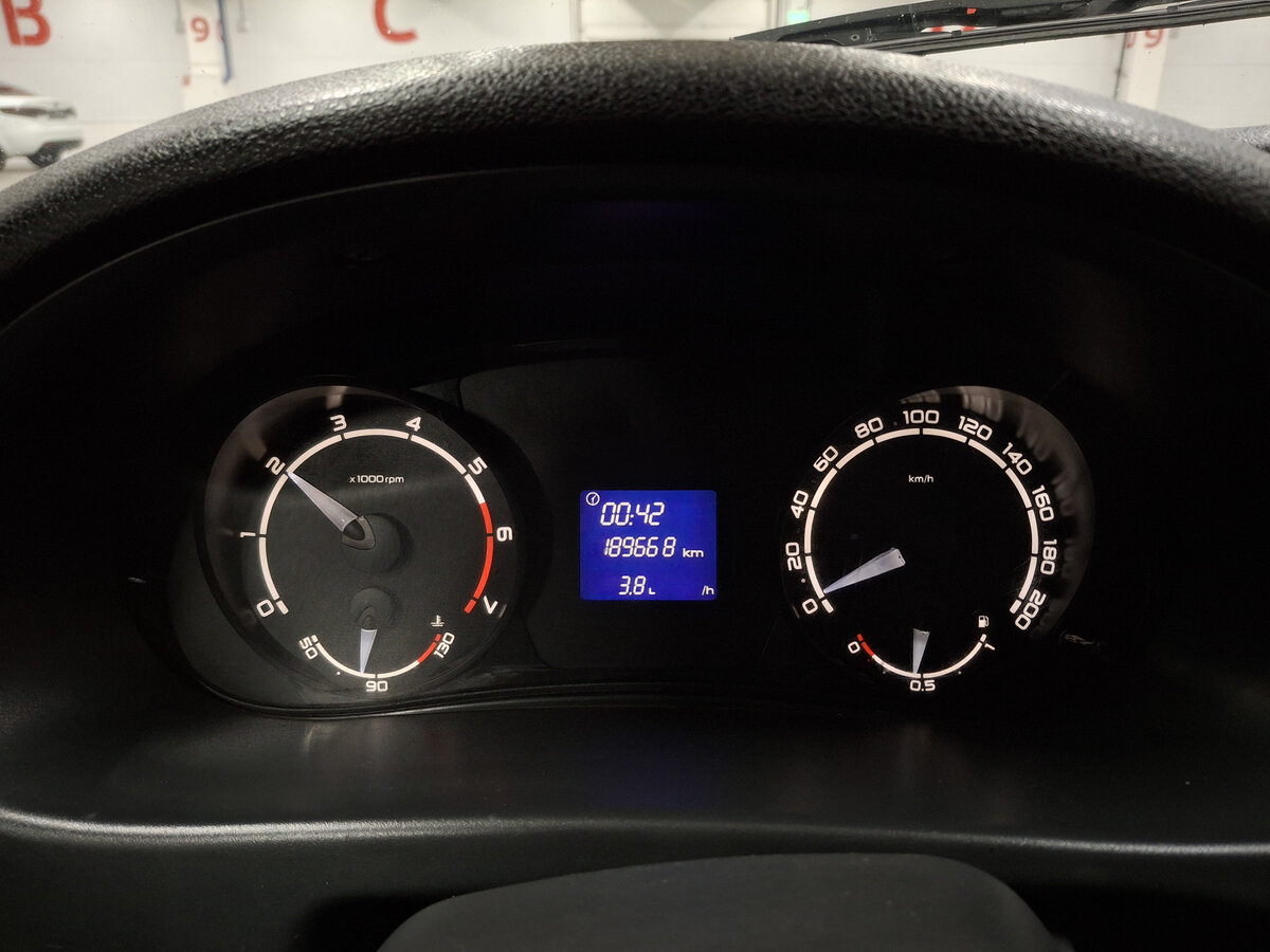 Купить Lada (ВАЗ) Priora I Рестайлинг, 2016, 189 669 км, фото №13