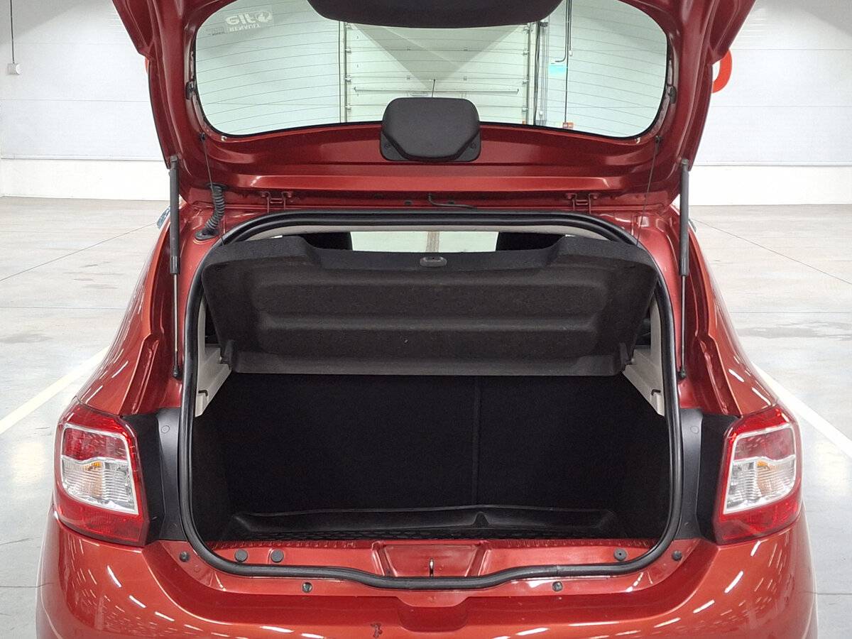 Купить Renault Sandero II, 2017, 155 127 км, фото №10