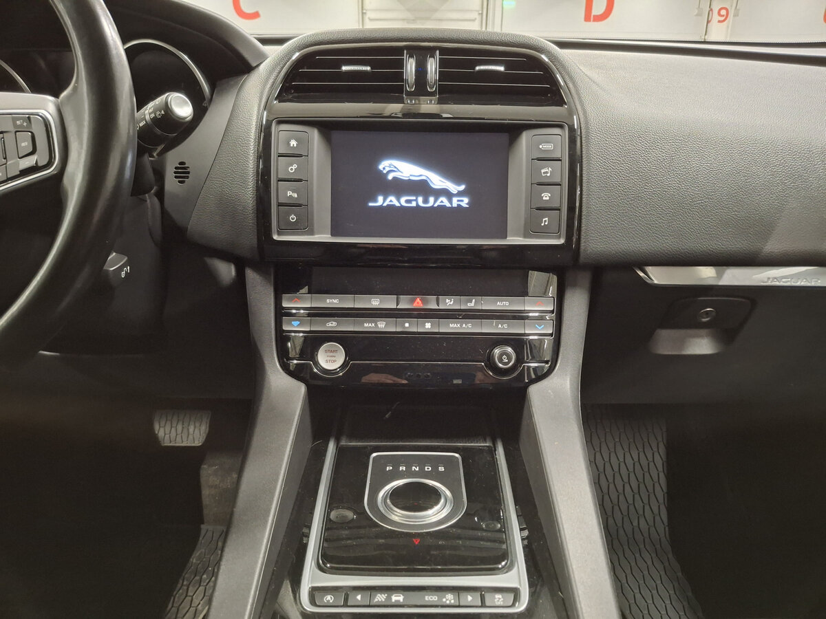 Купить Jaguar F-Pace I, 2016, 95 753 км, фото №14