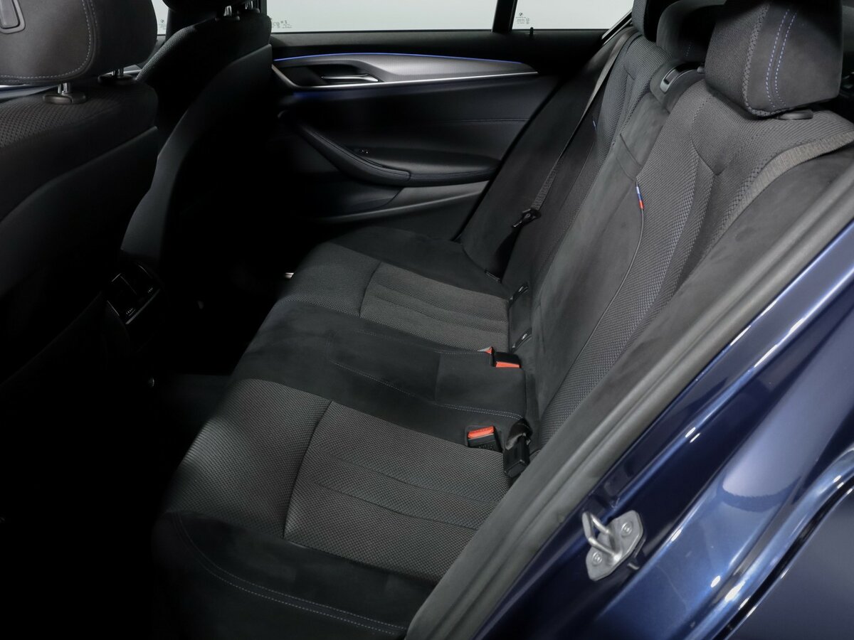 Купить BMW 5 серии 520d xDrive VII (G30/G31), 2018, 49 685 км, фото №10
