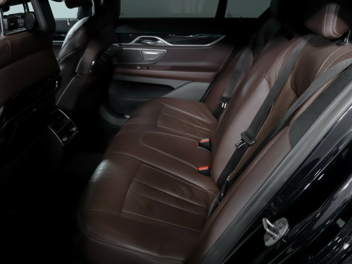 Купить BMW 7 серии 730i VI (G11/G12) Рестайлинг, 2021, 95 476 км, фото №10