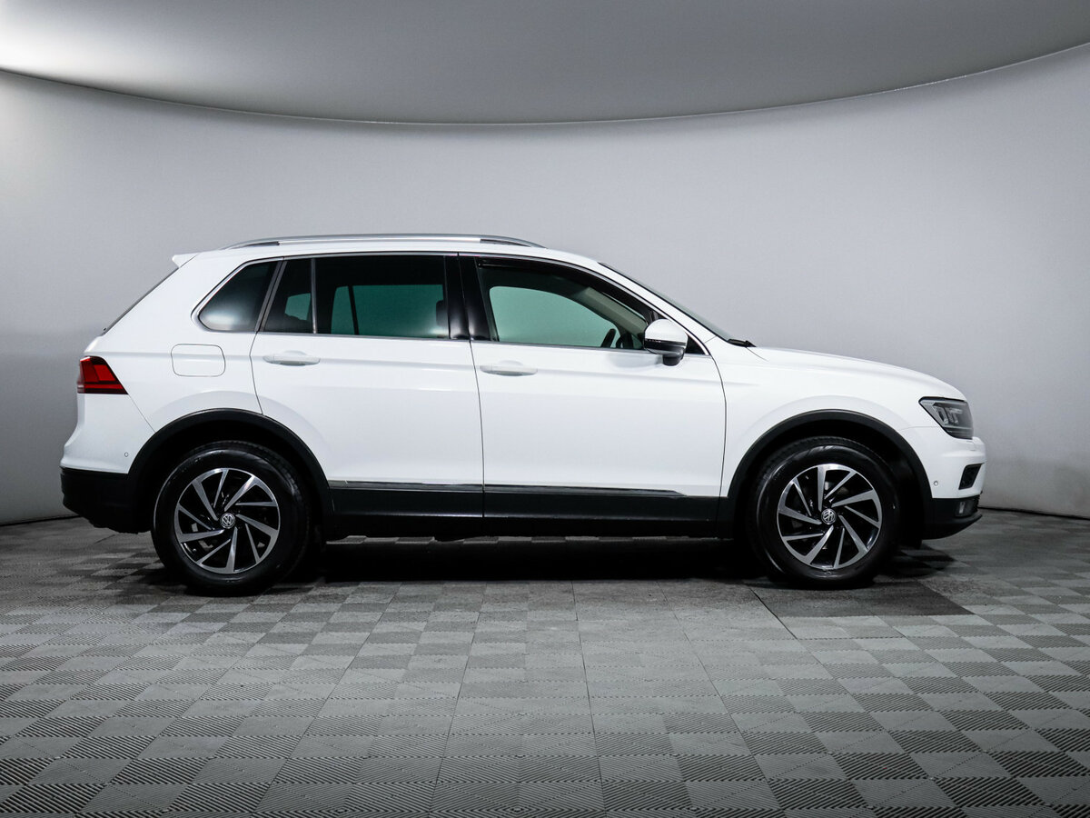 Купить Volkswagen Tiguan II, 2018, 69 500 км, фото №4