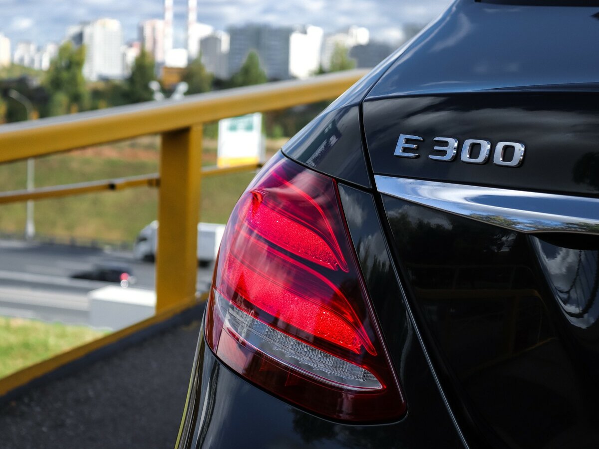 Купить Mercedes-Benz E-Класс 300 V (W213, S213, C238), 2017, 144 291 км, фото №20