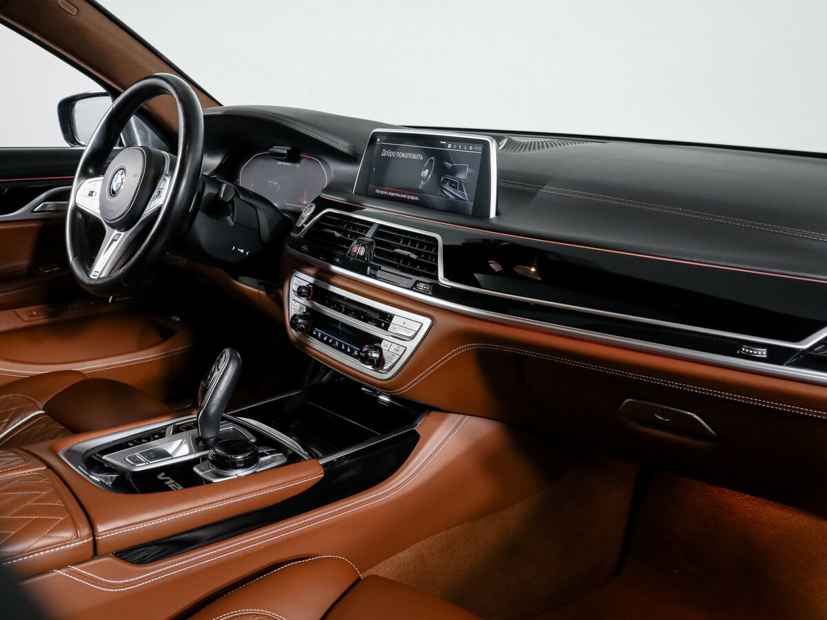 Купить BMW 7 серии Long M760Li xDrive VI (G11/G12) Рестайлинг, 2021, 120 306 км, фото №7