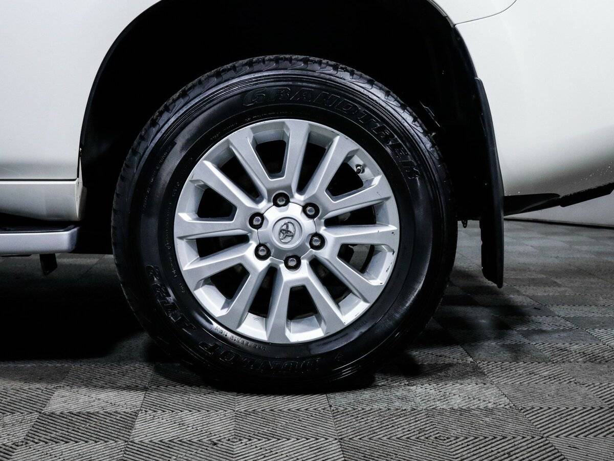 Купить Toyota Land Cruiser Prado 6-speed 150 Series Рестайлинг 1, 2015, 73 968 км, фото №14