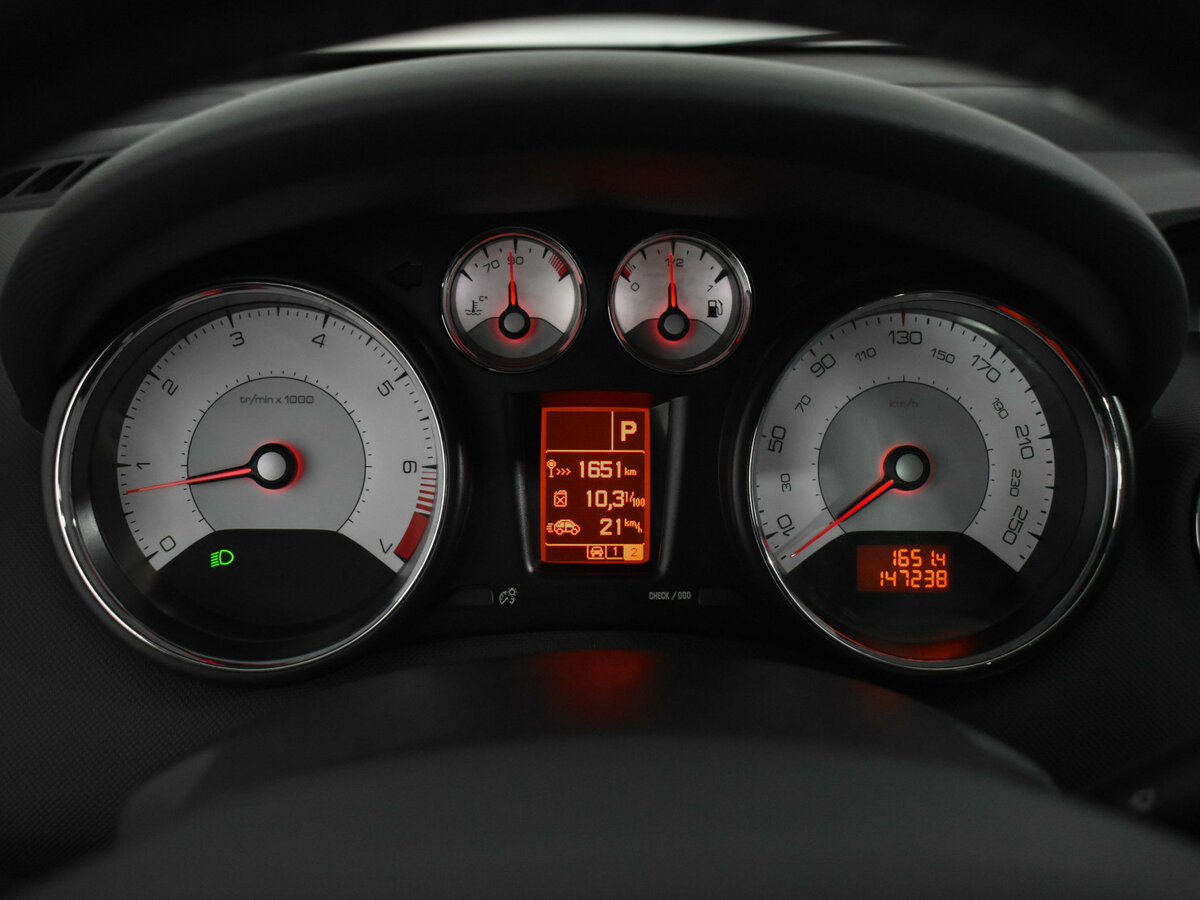 Купить Peugeot 308 I Рестайлинг, 2011, 147 182 км, фото №15