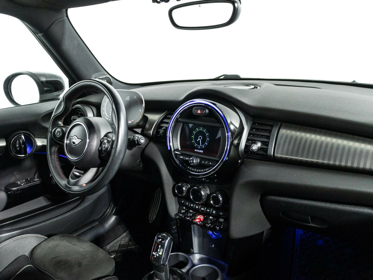 Купить Mini Hatch JCW III (F55/F56) Рестайлинг, 2020, 85 838 км, фото №9