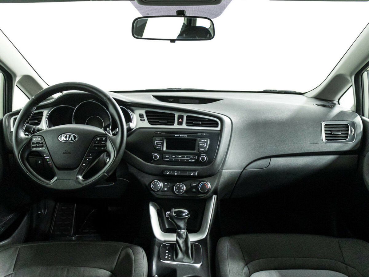 Купить Kia Ceed II, 2012, 130 000 км, фото №13