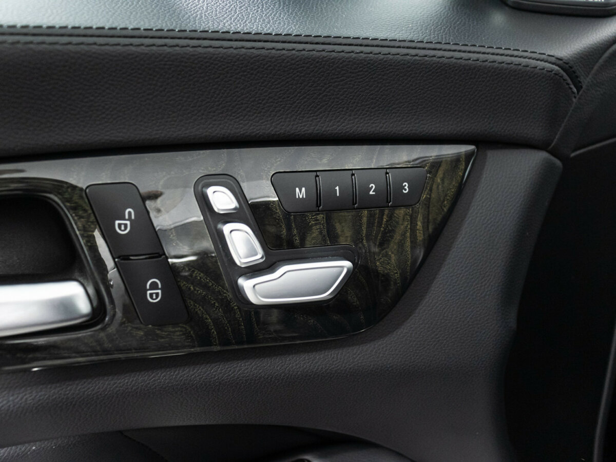 Купить Mercedes-Benz CLS 400 II (C218) Рестайлинг, 2014, 167 377 км, фото №17