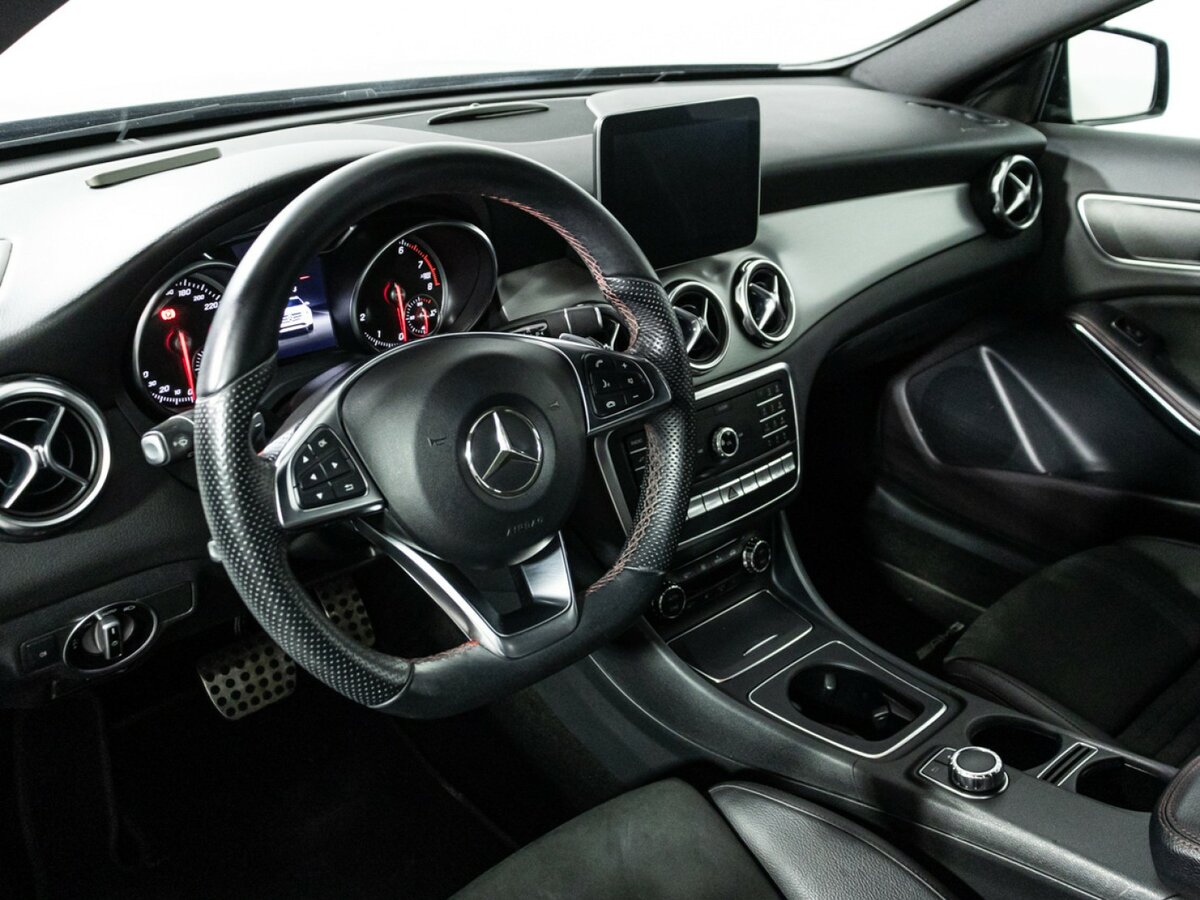 Купить Mercedes-Benz GLA 250 I (X156) Рестайлинг, 2017, 102 801 км, фото №11