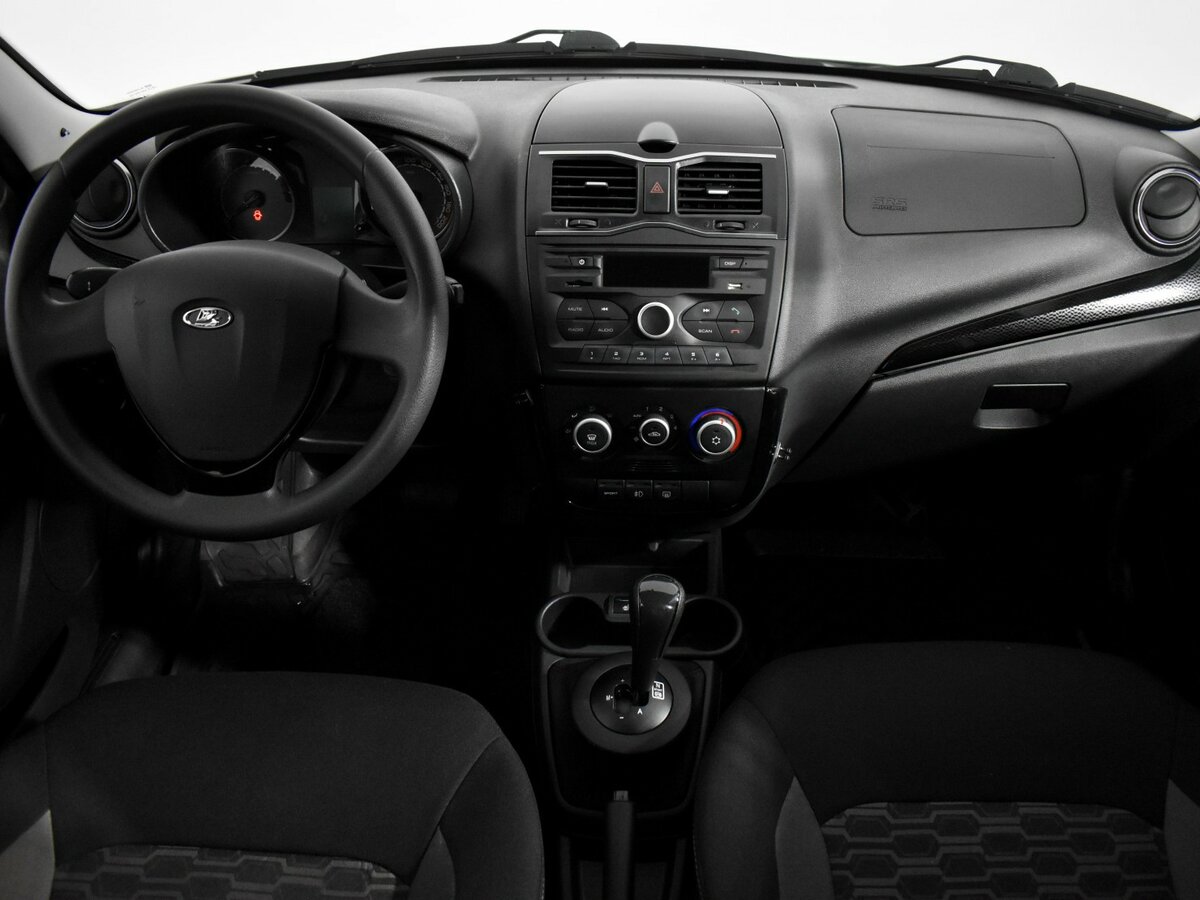 Купить Lada (ВАЗ) Granta Cross I Рестайлинг, 2019, 29 714 км, фото №13