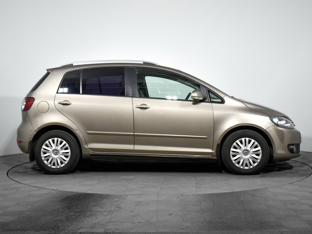 Купить Volkswagen Golf Plus II, 2012, 207 000 км, фото №4