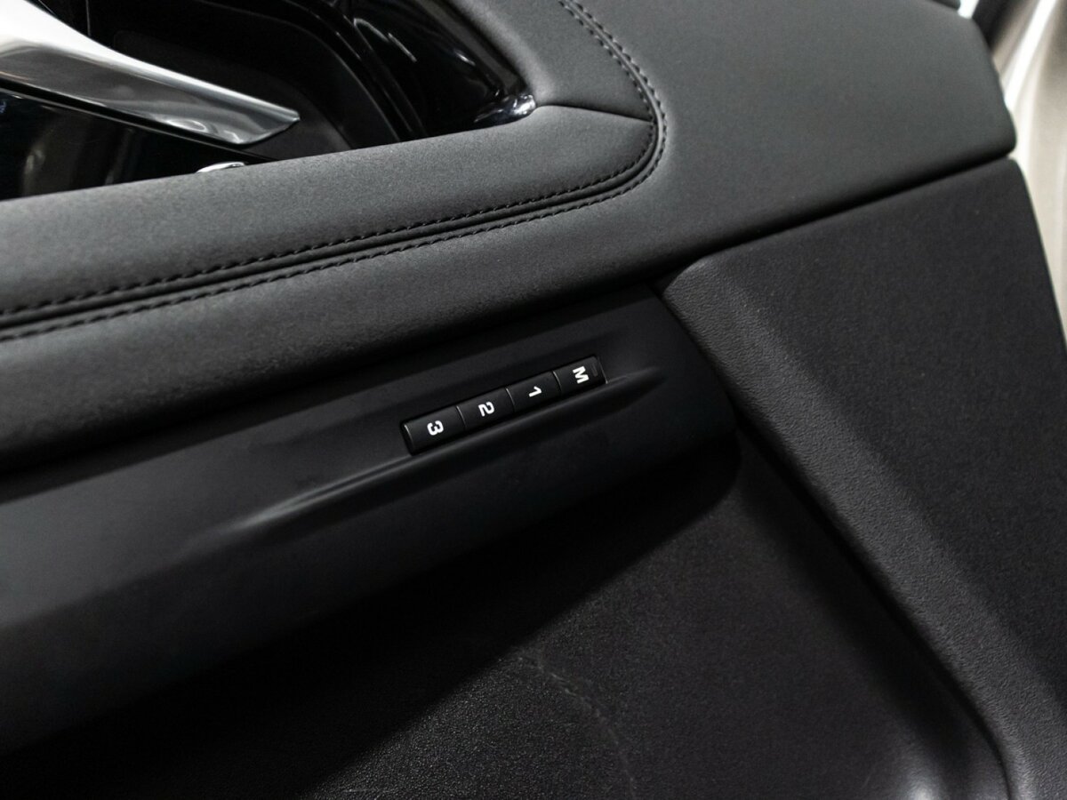 Купить Land Rover Range Rover Evoque II, 2020, 127 736 км, фото №17