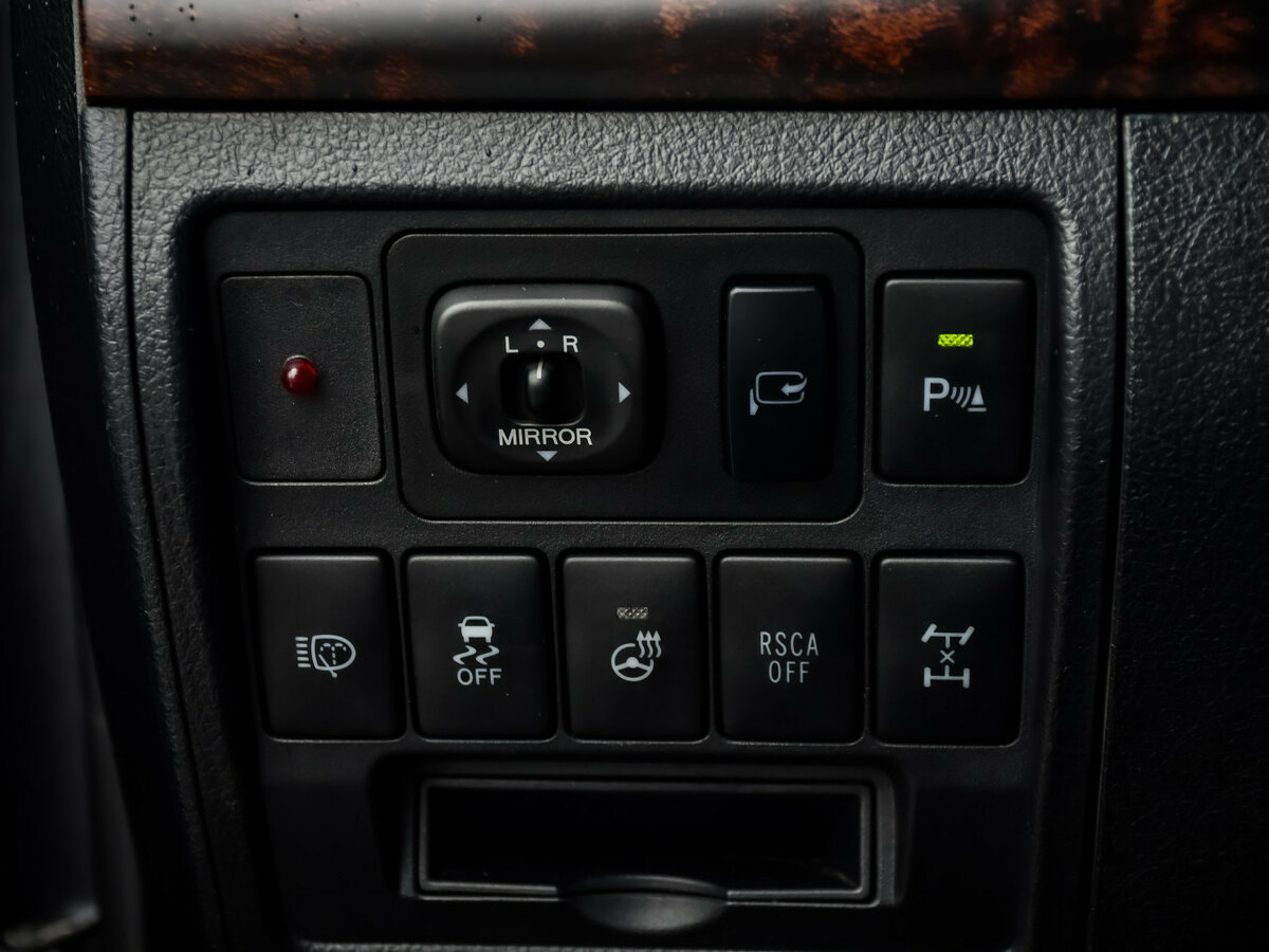 Купить Toyota Land Cruiser 200 Series Рестайлинг 1, 2012, 259 212 км, фото №17