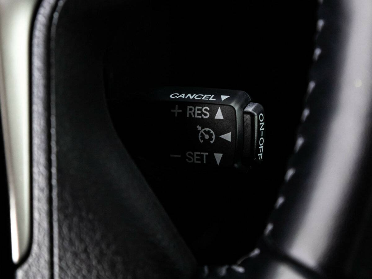 Купить Toyota Land Cruiser Prado 150 Series Рестайлинг 3, 2021, 54 978 км, фото №18