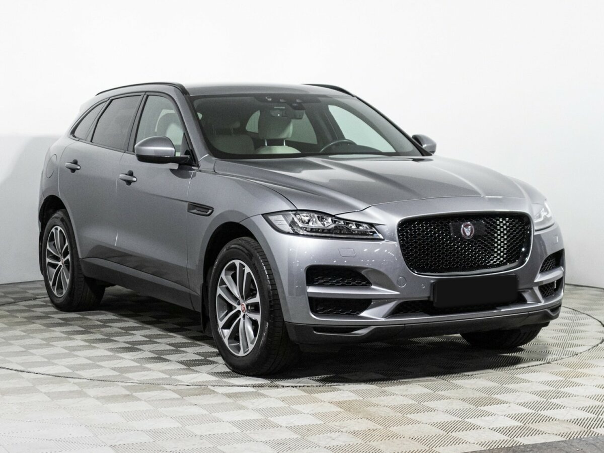Jaguar F-Pace