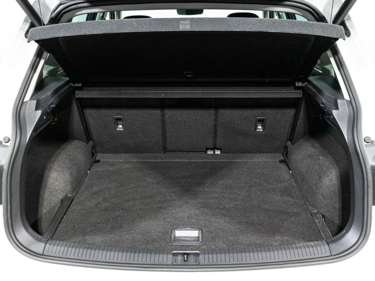Купить Volkswagen Tiguan II Рестайлинг, 2021, 77 820 км, фото №20