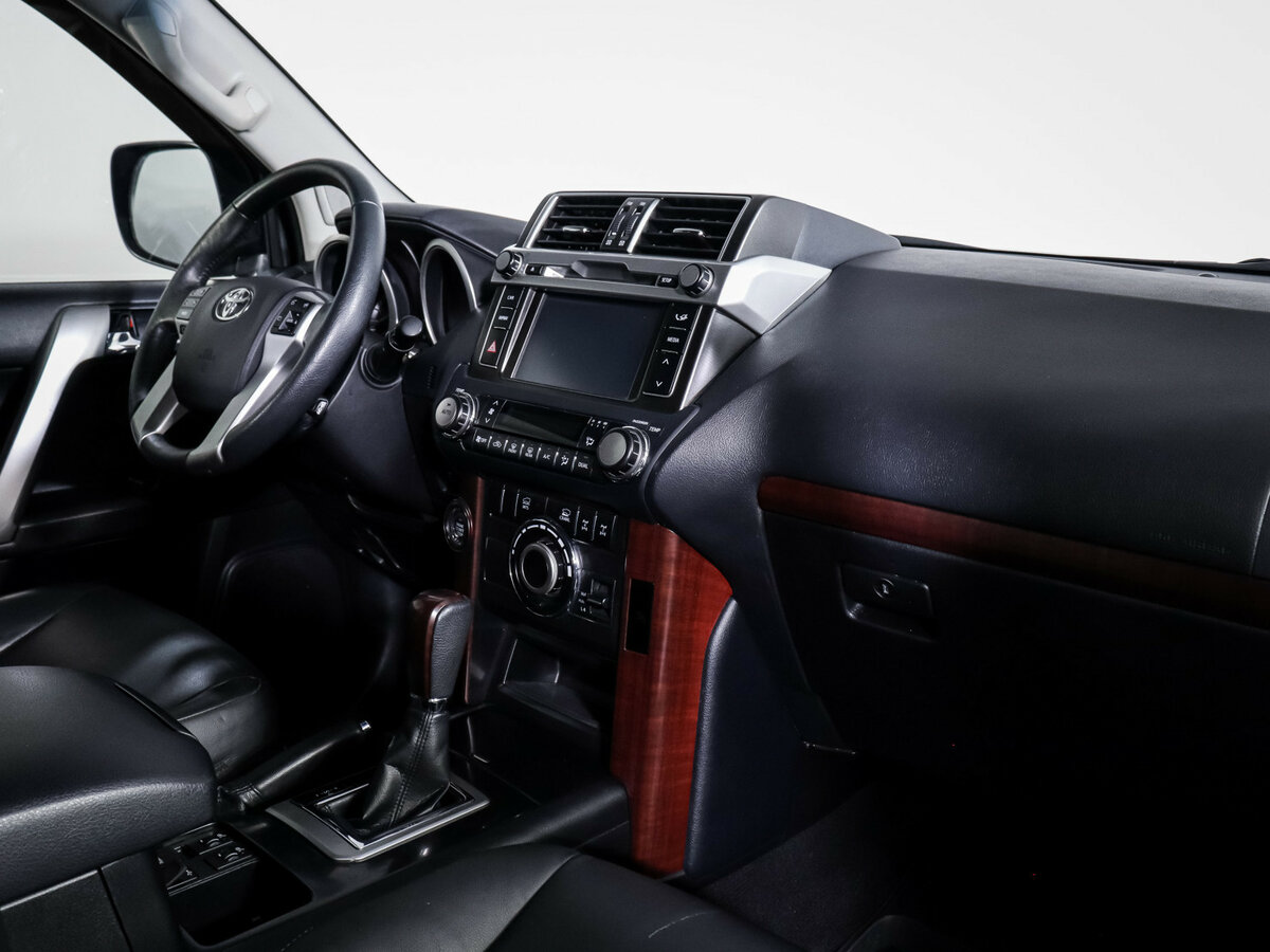 Купить Toyota Land Cruiser Prado 6-speed 150 Series Рестайлинг 1, 2015, 73 000 км, фото №6