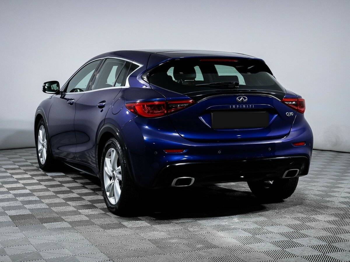Купить Infiniti Q30, 2017, 72 061 км, фото №6