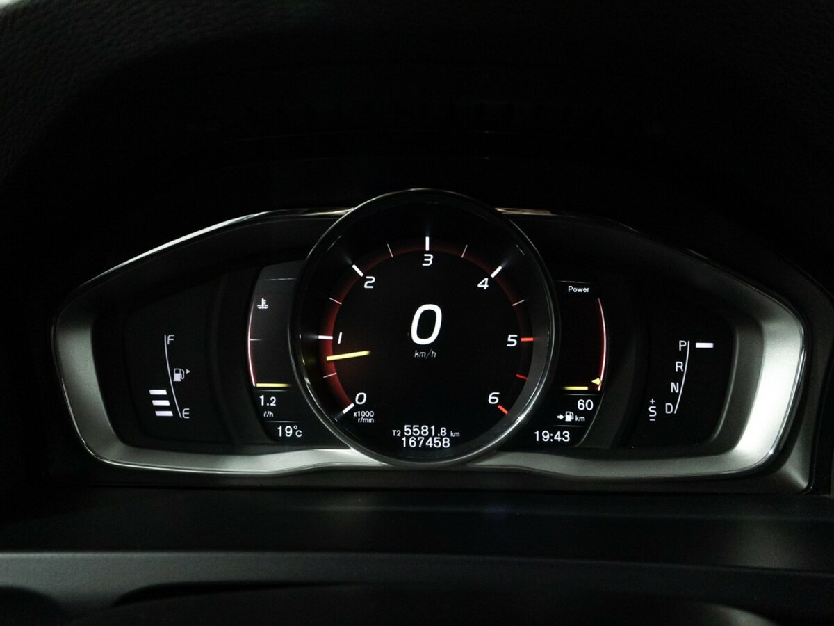 Купить Volvo V60 Cross Country I, 2016, 169 104 км, фото №12