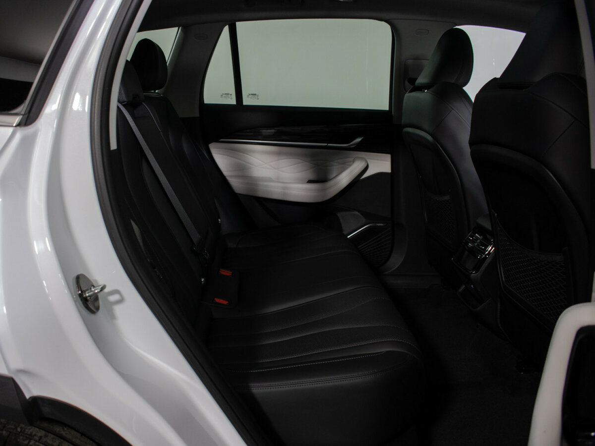 Купить Geely Monjaro (Xingyue L) I, 2023, 40 220 км, фото №10