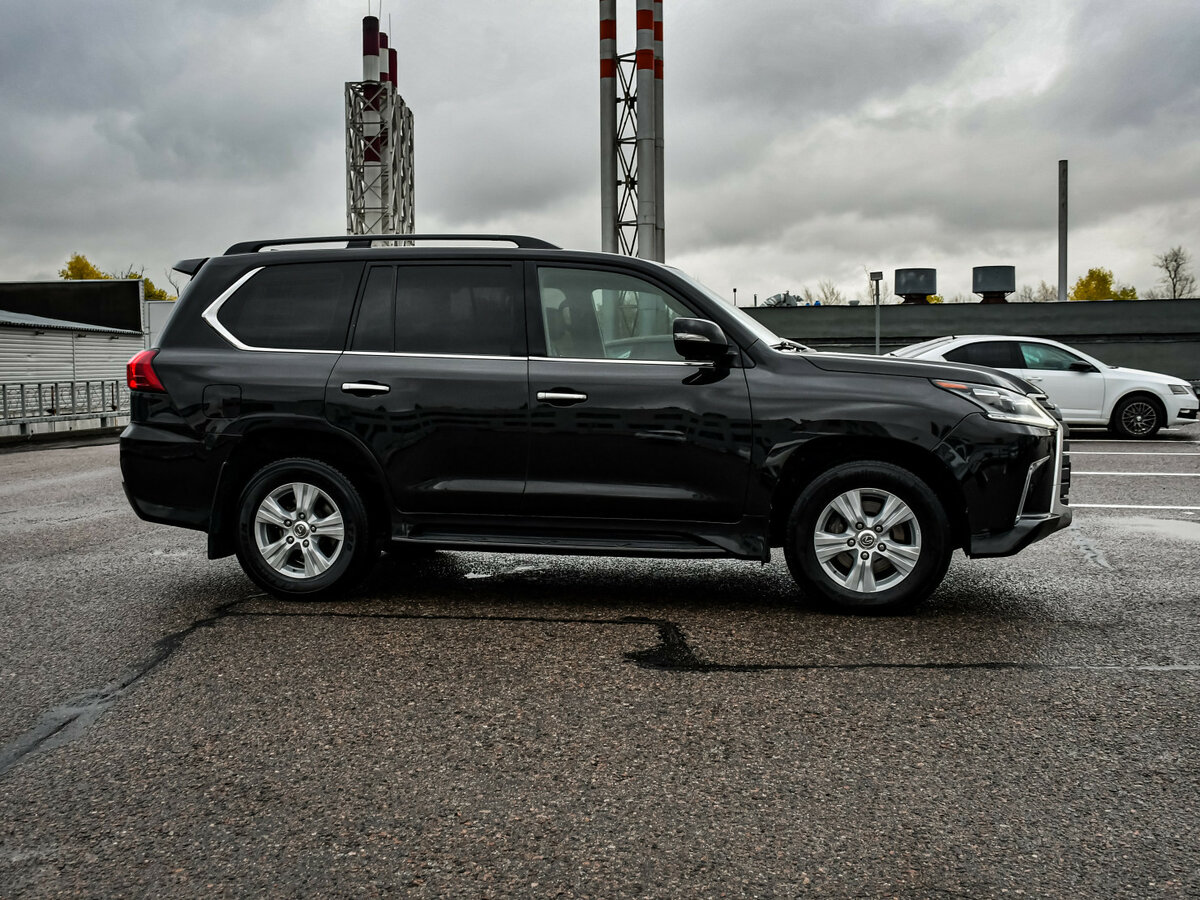 Купить Lexus LX 450d III Рестайлинг 2, 2016, 240 654 км, фото №4