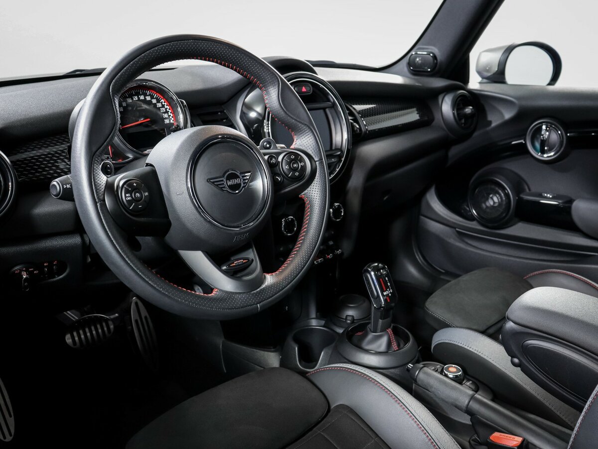 Купить Mini Hatch JCW III (F55/F56) Рестайлинг, 2019, 8 045 км, фото №11