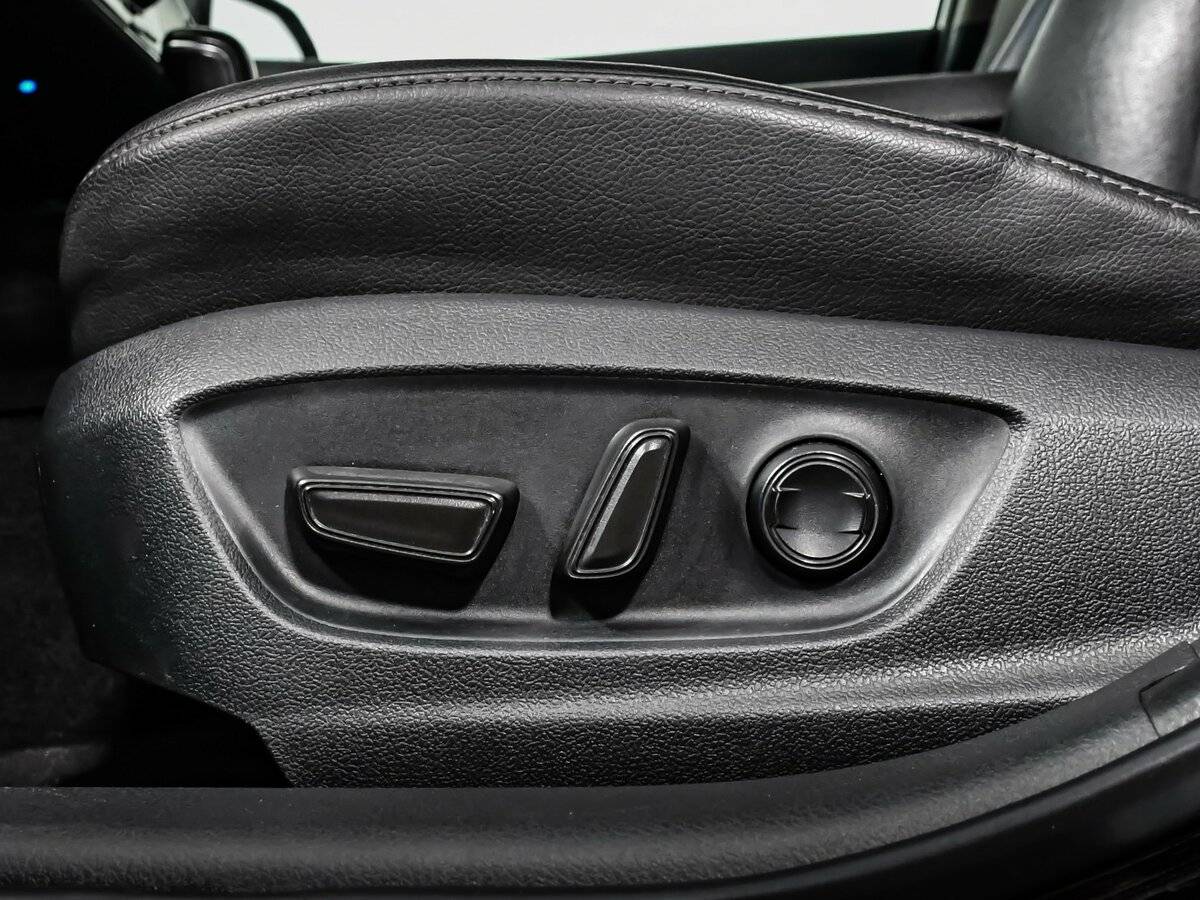 Купить Toyota Camry VIII (XV70) Рестайлинг, 2021, 106 000 км, фото №13