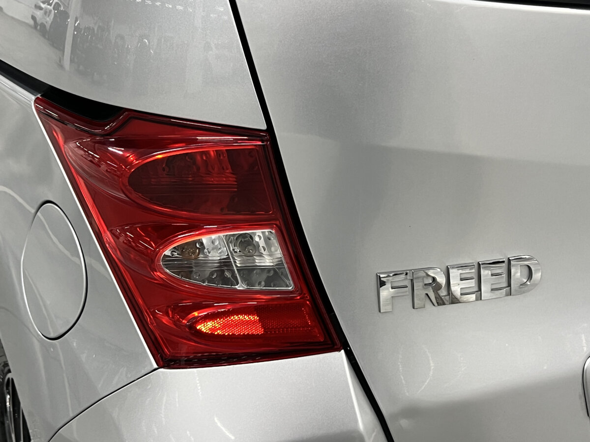 Купить Honda Freed I, 2011, 142 349 км, фото №9