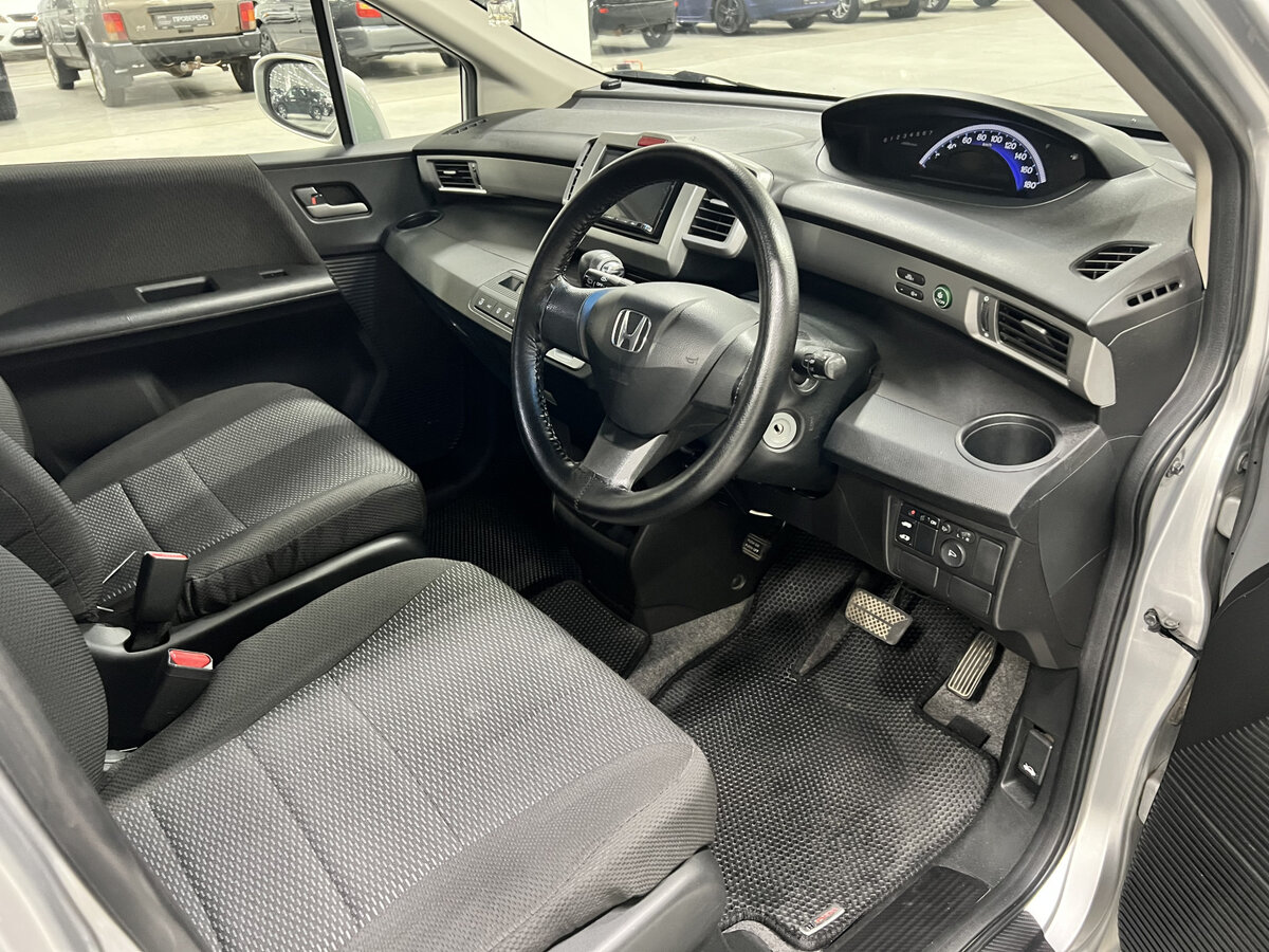 Купить Honda Freed I, 2011, 142 349 км, фото №16