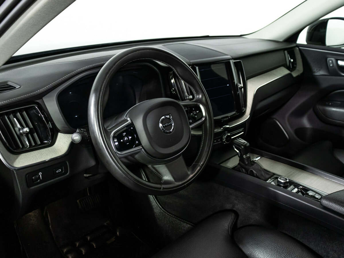 Купить Volvo XC60 II, 2020, 90 653 км, фото №9