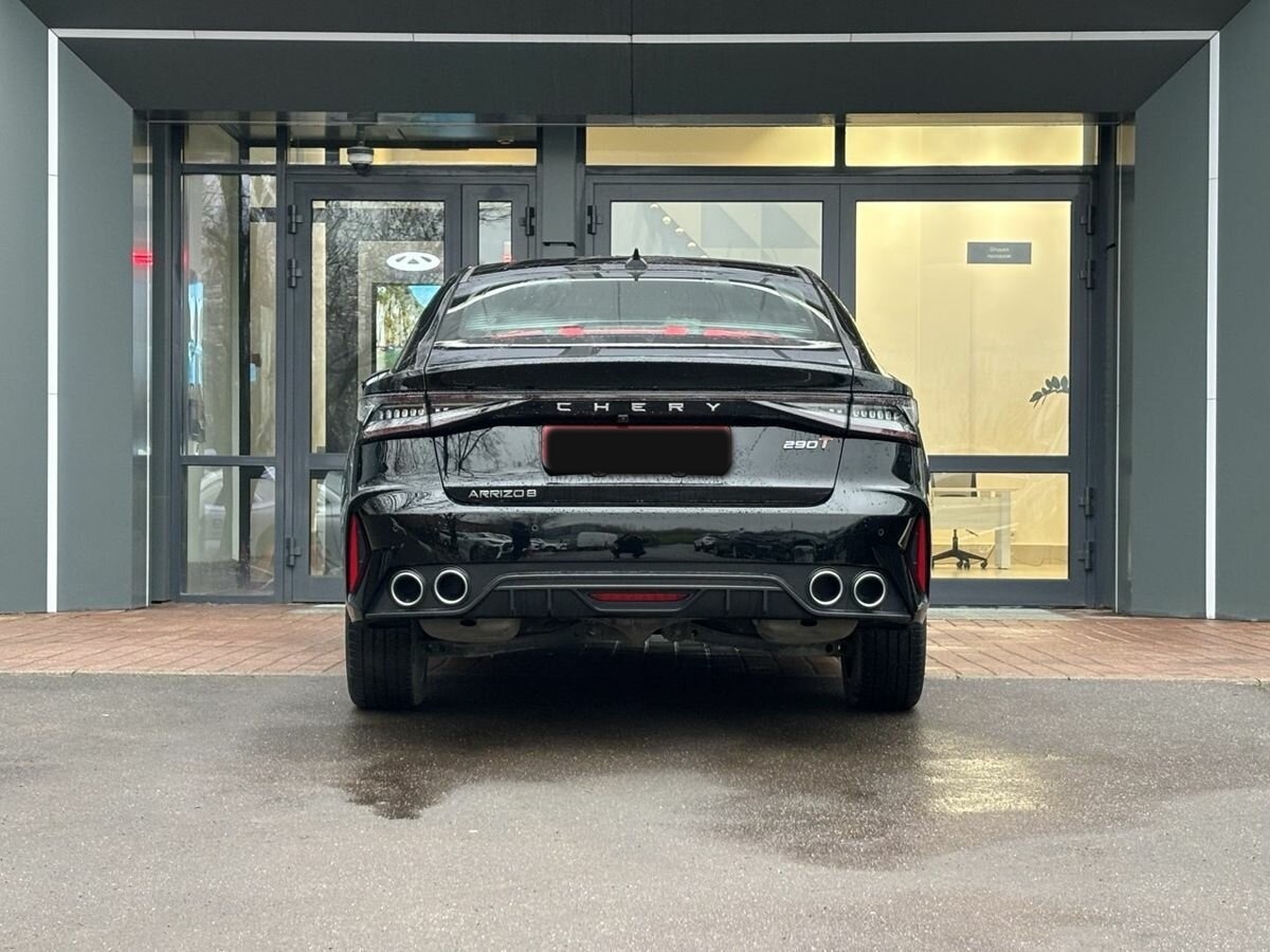 Chery Arrizo 8