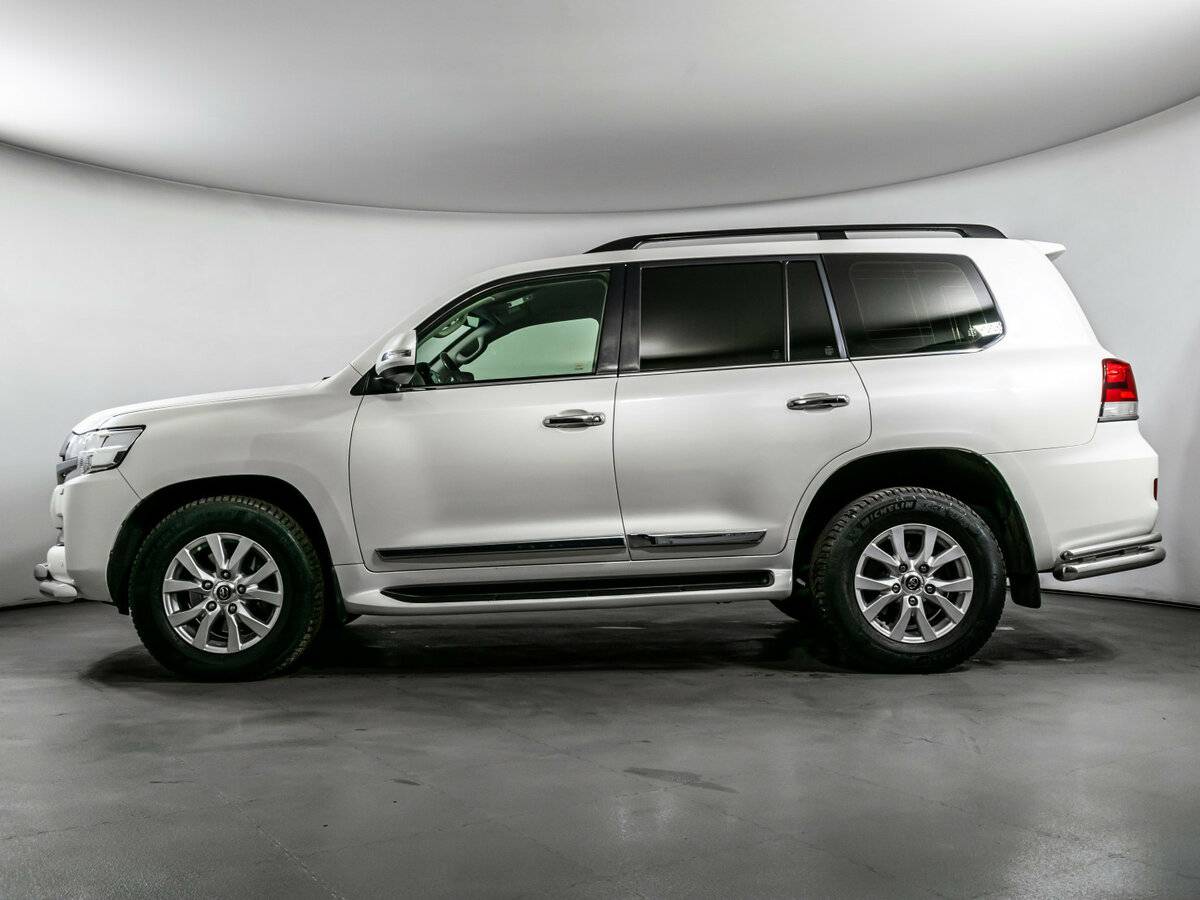 Купить Toyota Land Cruiser 200 Series Рестайлинг 2, 2019, 115 600 км, фото №8
