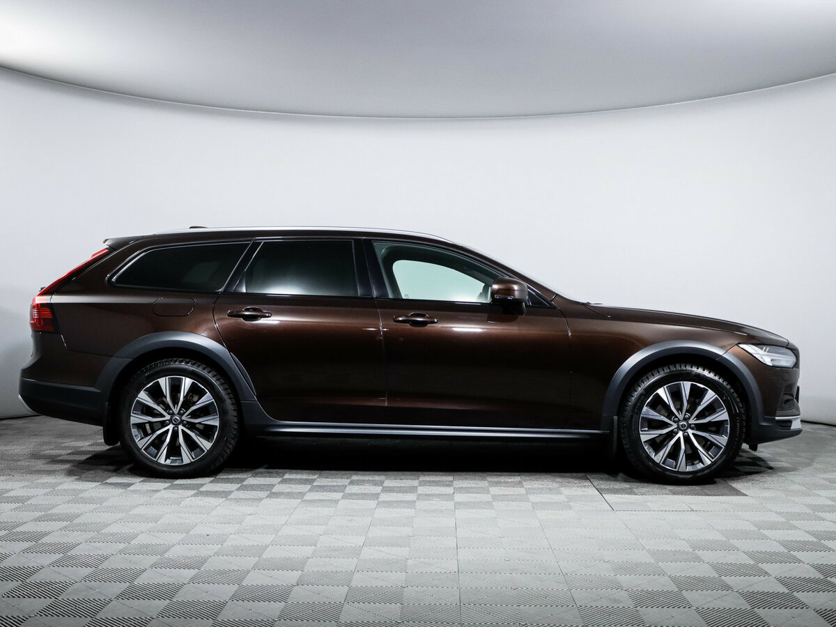 Купить Volvo V90 Cross Country I Рестайлинг, 2021, 157 643 км, фото №4