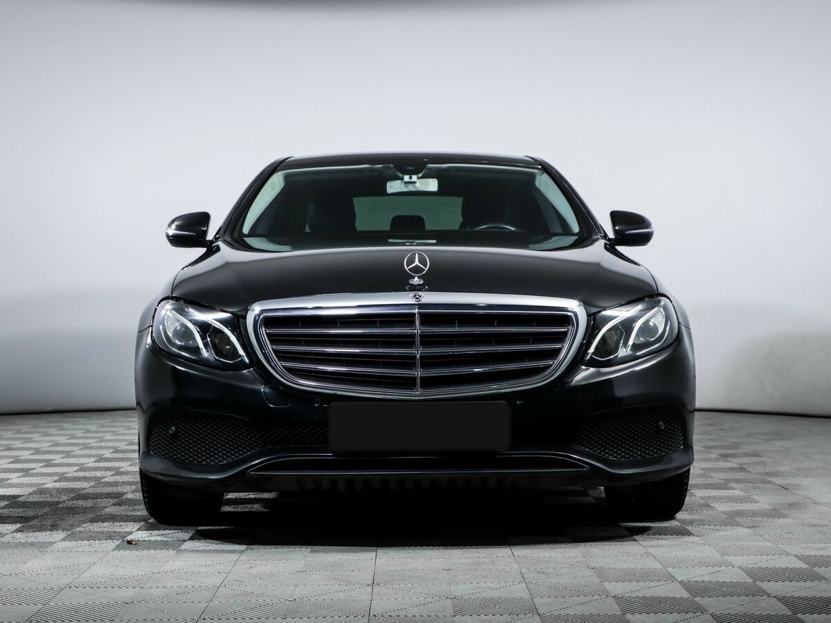 Mercedes-Benz E-Класс