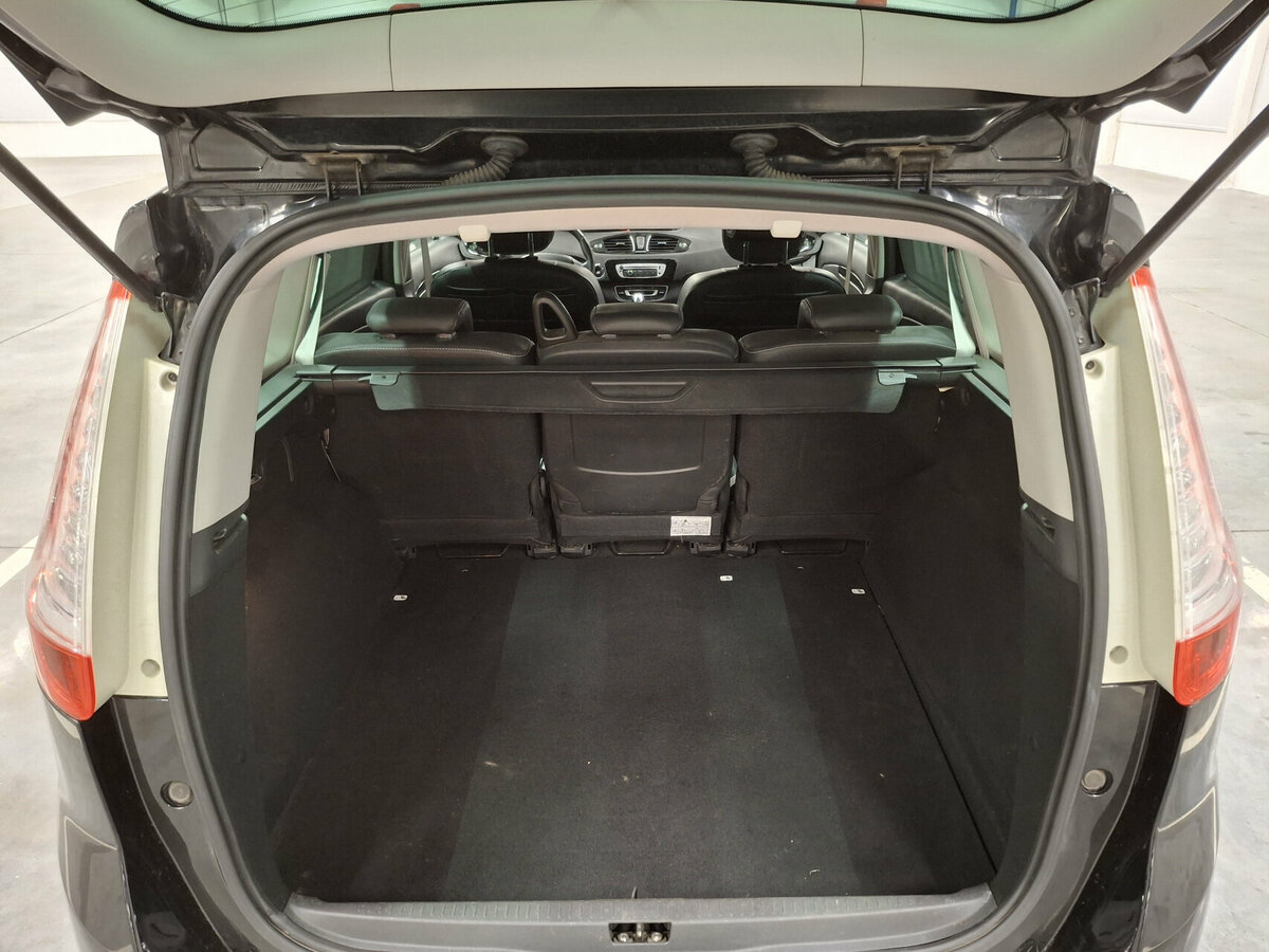 Купить Renault Scenic III Рестайлинг, 2013, 304 648 км, фото №10