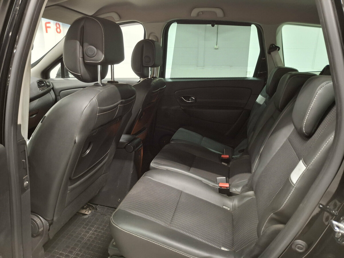 Купить Renault Scenic III Рестайлинг, 2013, 304 648 км, фото №12